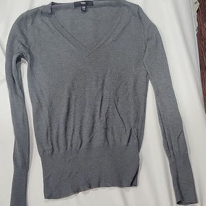 Long sleeve v neck